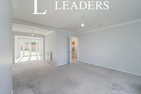 3 bedroom house to rent - Photo 3