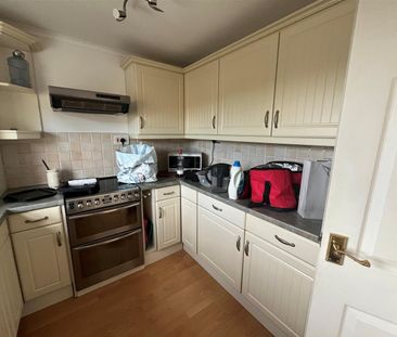 Flat 7 Sycamores, 4 Queens Road, Weston Super Mare - Photo 5