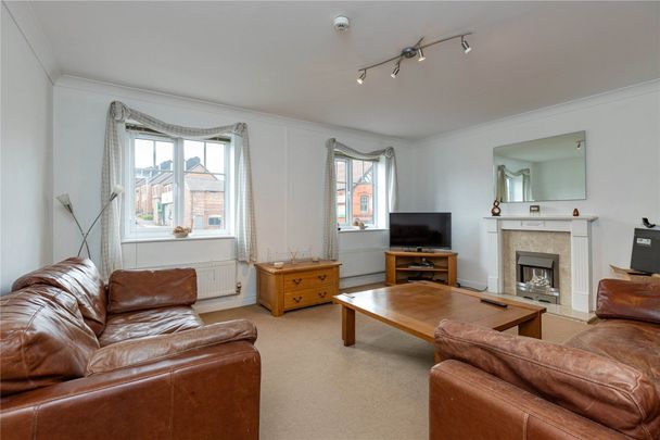 Buxton Road, Macclesfield, Cheshire, SK10 - Photo 1