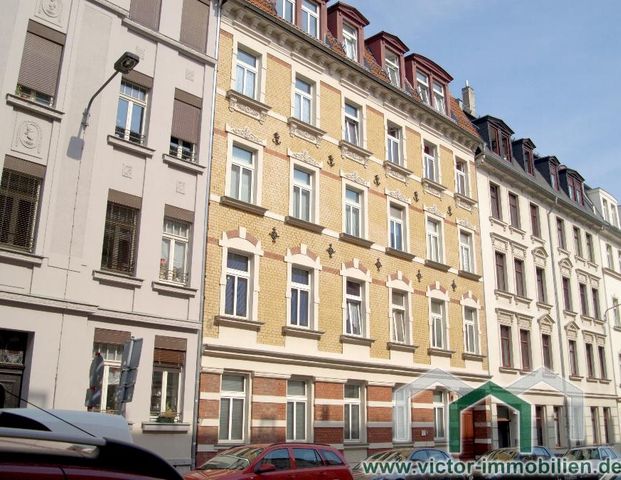 ** 2-Zimmer-Whg. mit Einbauküche und Balkon in Leipzig-Lindenau ** - Foto 1