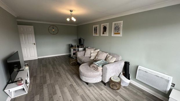 1 bedroom flat to rent - Photo 1