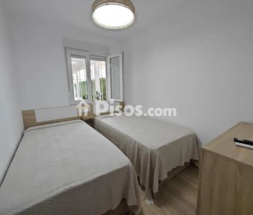 Casa adosada en alquiler en Calle de los Claveles - Photo 4