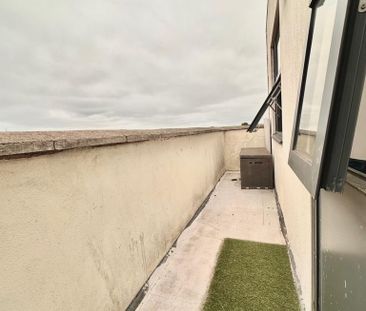 3 bedroom flat to rent - Photo 1