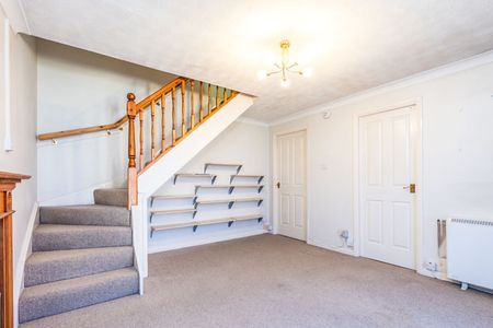 2 bedroom mid-terrace to rent Torridge Gardens, West End - Photo 4