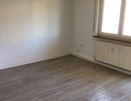 Reinkommen und Wohlfühlen: 3 -Zimmer-Wohnung - Photo 1