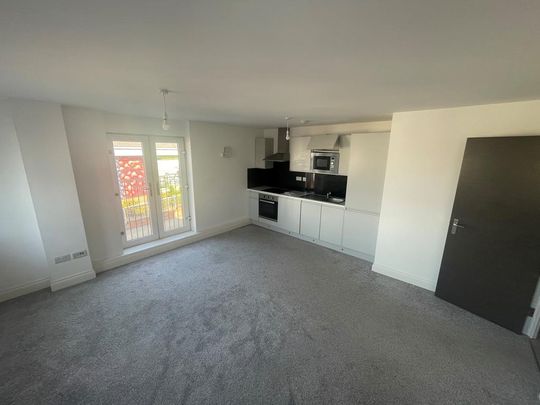 1 bedroom flat to rent - Photo 1