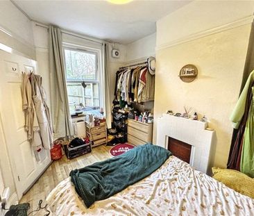 2 bedroom maisonette to rent - Photo 5