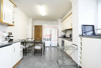 Apartamento T3 em Lisboa