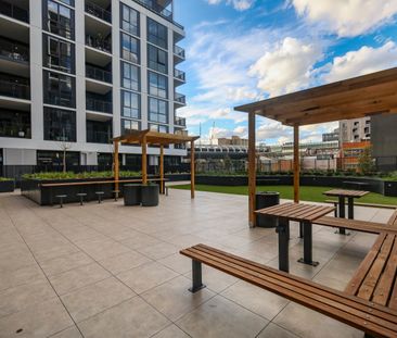 510/139 Boundary Road, North Melbourne VIC 3051 - Apartment For Ren... - Photo 6