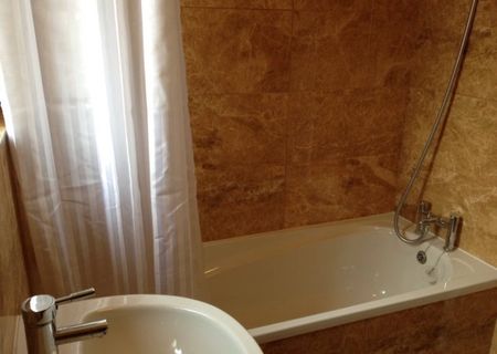 Room in a Shared Flat, London, E16 - Photo 2