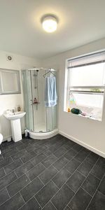 1 bedroom property to rent - Photo 3