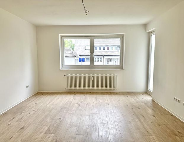 Ihr neuer Lieblingsplatz: Sonniger Balkon & Wohnen im Erdgeschoss - Foto 1