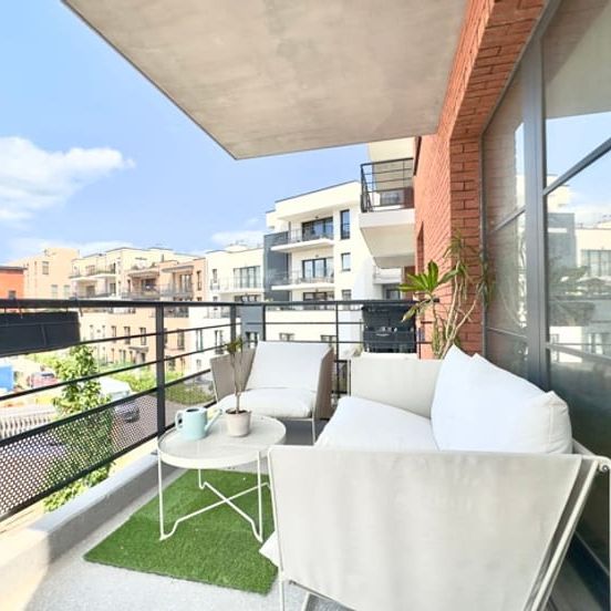 Appartement te huur - Photo 1