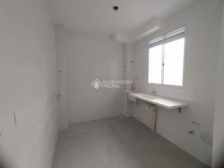 Apartamento com 2 quartos e 40m² para alugar em Cavalhada, Porto Alegre. - Photo 4