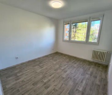 Pronájem 2+1 s balkonem, Maxima Gorkého, Místek - Photo 6