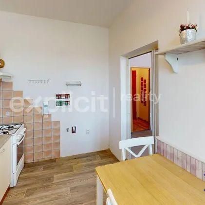 Pronájem bytu 2+1 44 m - Photo 1