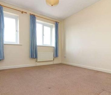 Monkston - Prime Located Bedroom Home With Garden & Parking, MK10 - Photo 4