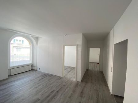 4.5 Zimmer, 105 m², 1. Stock - Photo 4