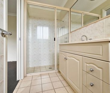 19 Castlereagh Avenue, Dubbo, NSW 2830 - Photo 3