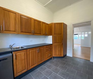 Home For Rent - Photo 3