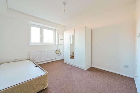 Saltram Close, Tottenham, N15 - Photo 2