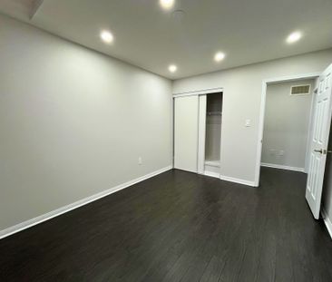 For Lease - 117 Baycliffe Crescent, Brampton, Ontario - Photo 5