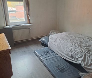 1 grote slaapkamer en 1 kleinere - Photo 3