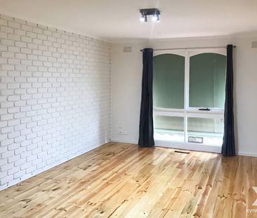 Charming 3-Bedroom Family Home at 36 Willmott Drive, Hoppers Crossi... - Photo 5