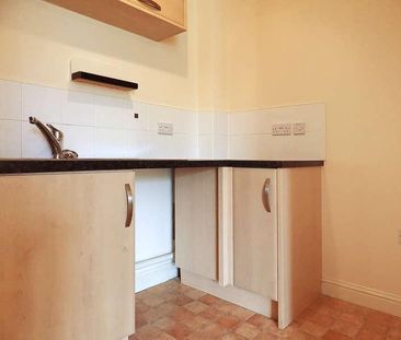Harvest Grove, Witney, Oxfordshire, OX28 - Photo 6