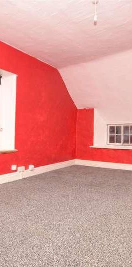 High Street, Winterbourne, Bristol, Gloucestershire, BS36 - Photo 1