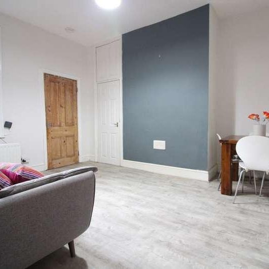 Simonside Terrace, Newcastle Upon Tyne, Tyne And Wear, NE6 - Photo 1