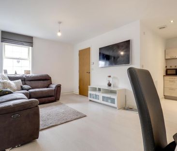 2 bedroom end of terrace house to rent - Photo 4