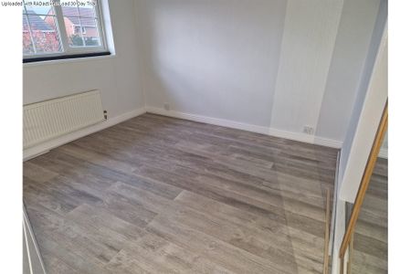 Attractive Property Now Available To Let In Spennymoor - Photo 4