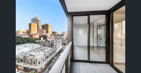 One Bedroom Plus Room-sized Study - Photo 2