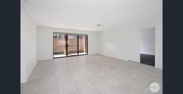 SPACIOUS FOUR BEDROOM HOME IN WINTER VALLEY - Photo 1