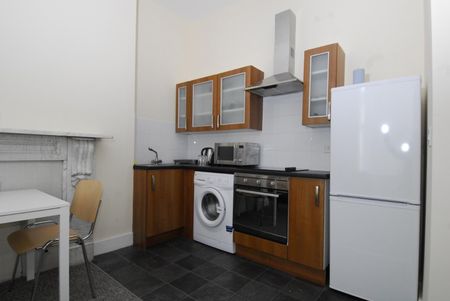 Woodland Terrace, Flat 3, Plymouth - Photo 4