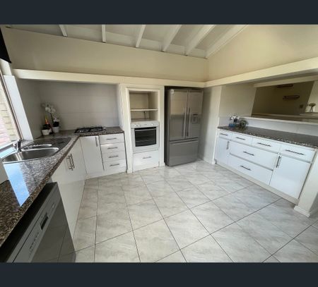 34/240 Burke Drive, Attadale, WA 6156 - Photo 4