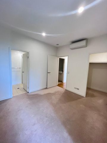 2x2 MODERN Apartment Living - Photo 4