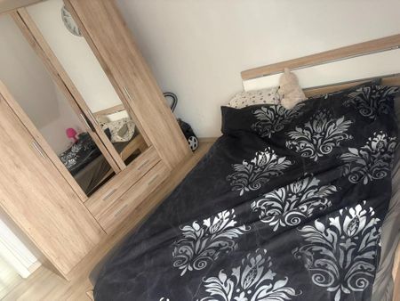 Wohnung zur vorübergehenden Vermietung - Photo 4