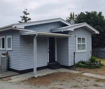 Tidy 3 bedroom home - Photo 1