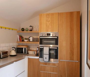 2 Bedroom Cottage - Terraced - Photo 6