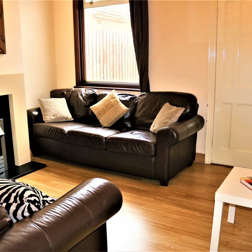 Room in a Shared House, St. Margaret Road, CV1 - Photo 1