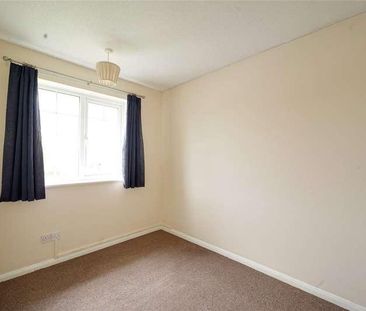 Wren Close, Mildenhall, Bury St. Edmunds, Suffolk, IP28 - Photo 3