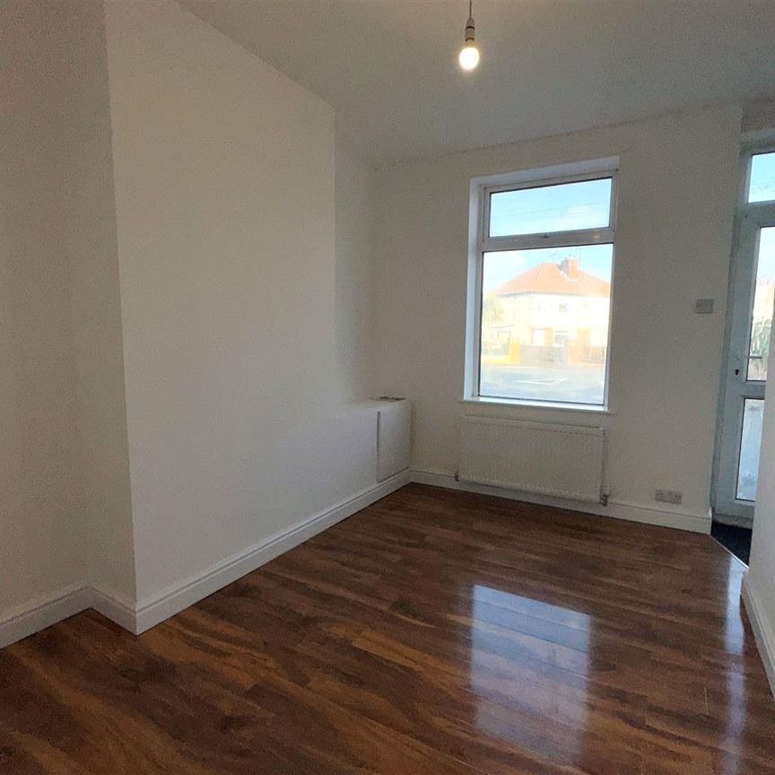 2 bed terraced to rent Chesterfield Road, DE55 - Photo 1