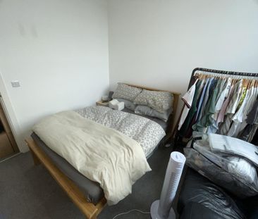 1 bedroom flat to rent - Photo 6