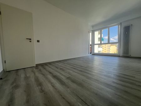 FINO A 3 MESI GRATUITI - 3.5 locali RISTRUTTURATO a Chiasso - Foto 4