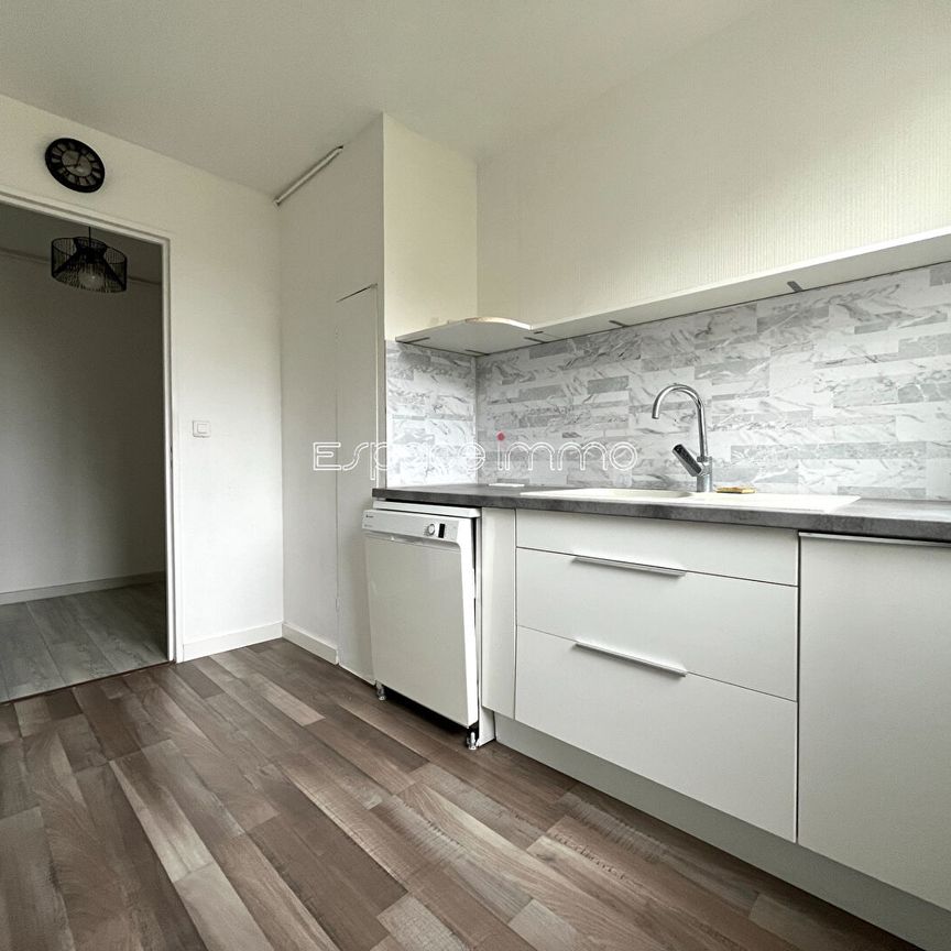 Location Appartement 3 pièces 61m² MAROMME 76150 - Photo 1