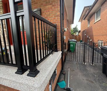 For Lease - 759 Bloor Street Unit# Main Floor, Mississauga, Ontario - Photo 3