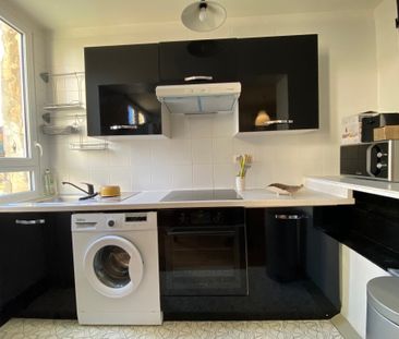 Location Appartement 2 pièces 47m² BORDEAUX 33000 - Photo 4