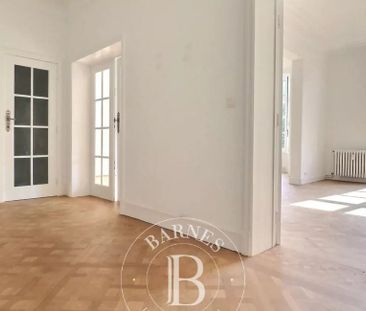 Appartement te huur in Elsene voor € 2.300 met 2 slaapkamers - Photo 2